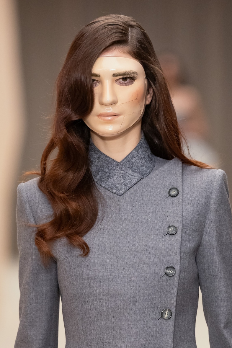 Masks on the AW26 runway